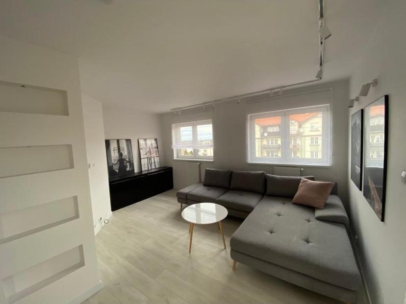 شقة ايوافا  في 3 Pokojowy Nowoczesny Apartament Z Widokiem Na Jeziorak المظهر الخارجي الصورة